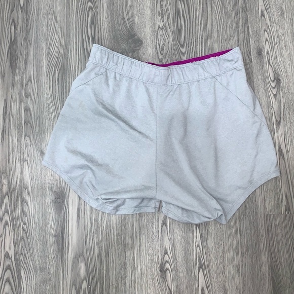SOLD Nike light silver/ grey and purple shorts size small - Picture 5 of 9